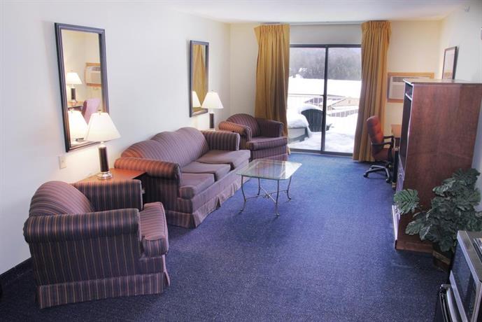 Lake Placid Summit Hotel