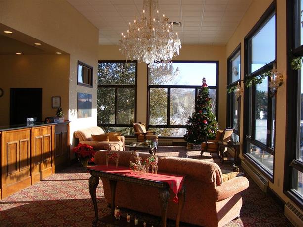 Lake Placid Summit Hotel