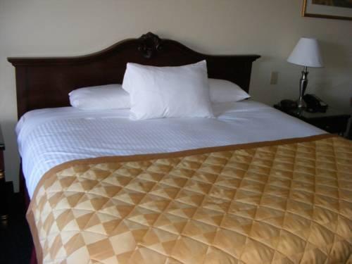 Lake Placid Summit Hotel