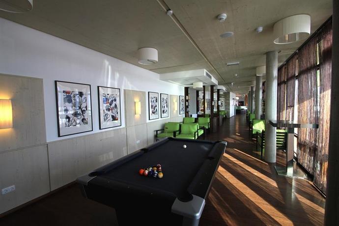 Educare Hotel