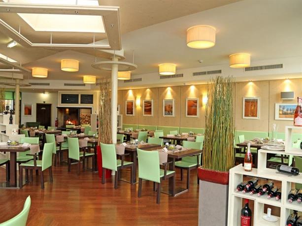 Educare Hotel