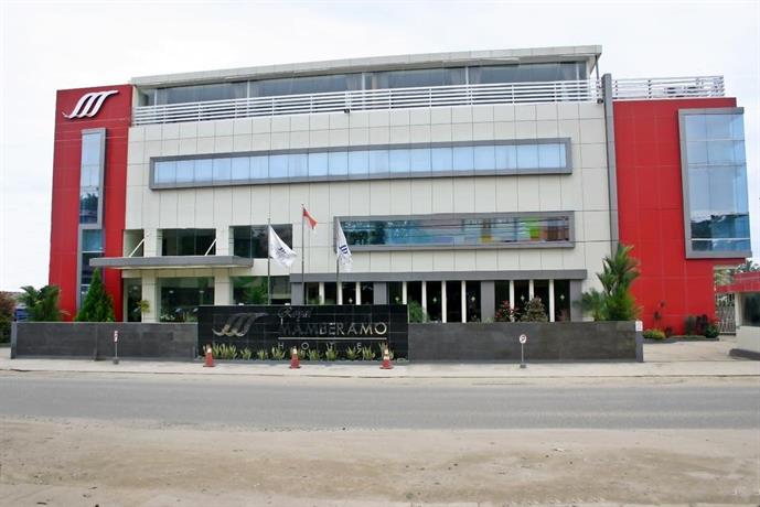 Royal Mamberamo Hotel