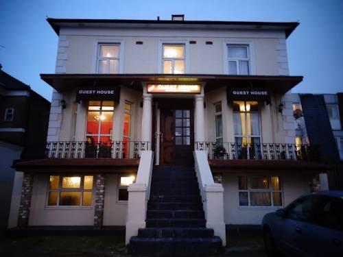 Aron Guesthouse