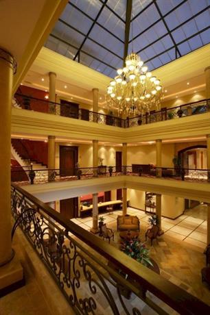 Grand Victoria Boutique Hotel