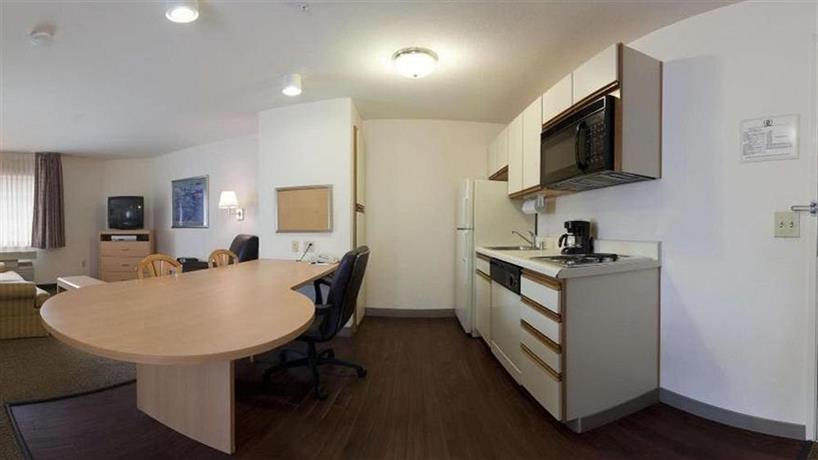 Sonesta Simply Suites Phoenix Tempe