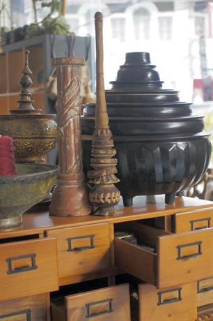 Bric-a-Brac Battambang 