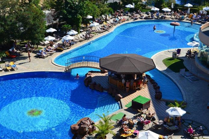 Victoria Palace Beach Hotel