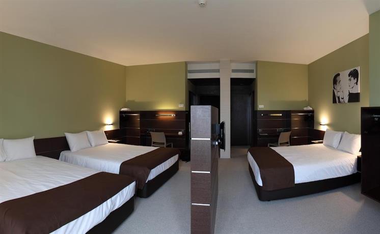 Moov Hotel Porto Centro