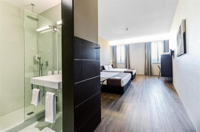 Moov Hotel Porto Centro