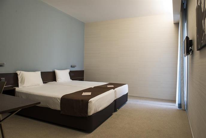 Moov Hotel Porto Centro