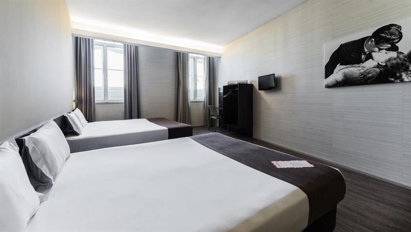 Moov Hotel Porto Centro