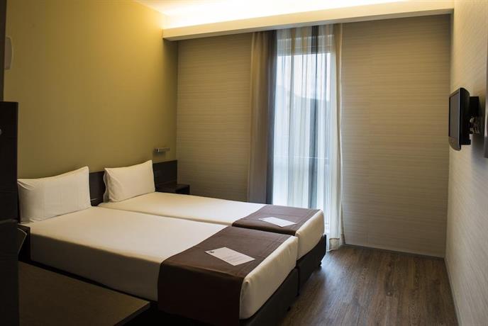 Moov Hotel Porto Centro
