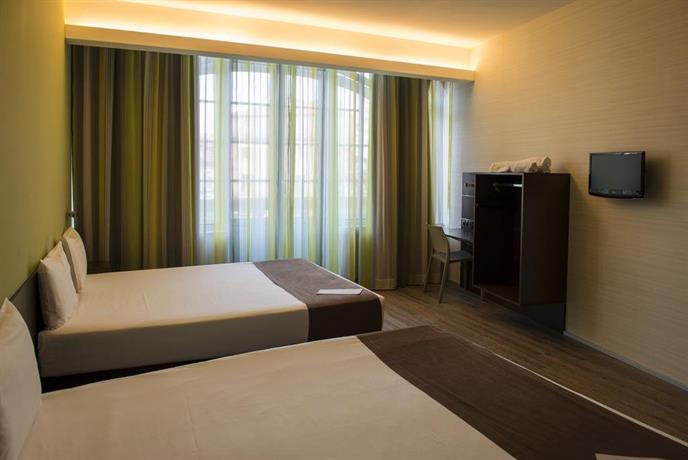 Moov Hotel Porto Centro