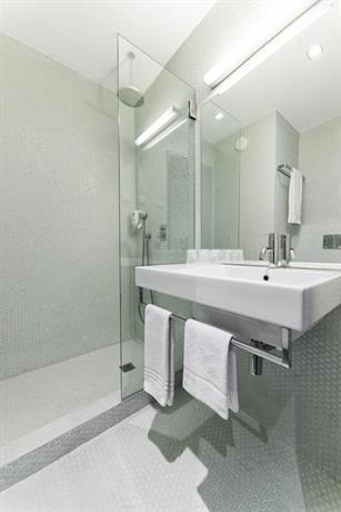 Moov Hotel Porto Centro