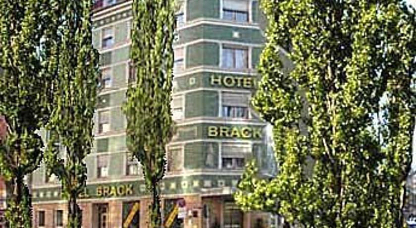 Hotel Brack
