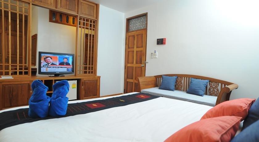 Sukkasem Hotel