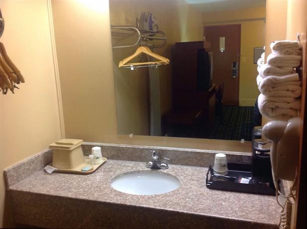Hill Top Inn Pittsburgh
