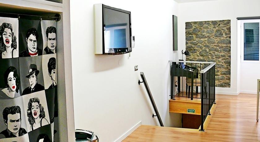 Cayres Suites Carmo