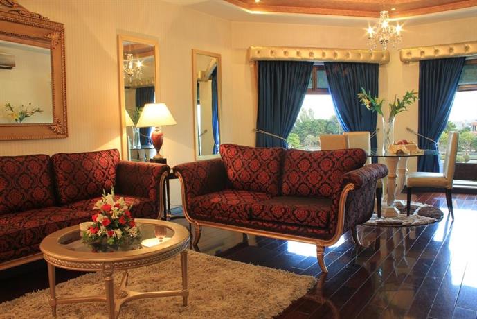 Bahria Grand Hotel & Resort