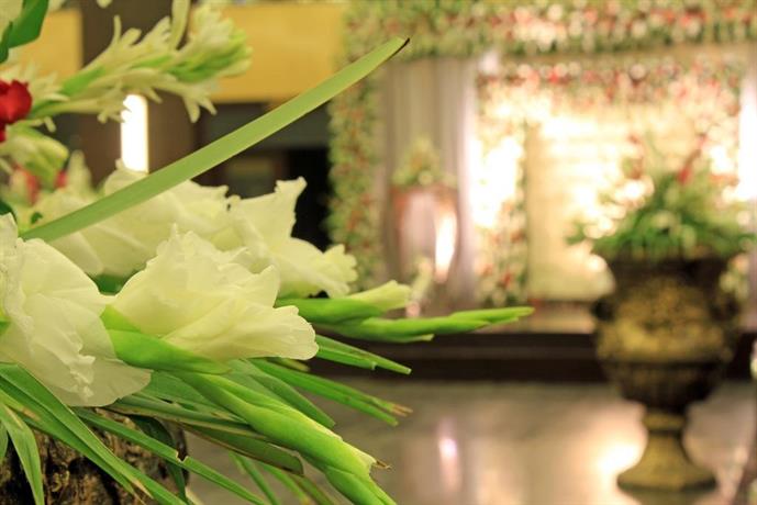 Bahria Grand Hotel & Resort
