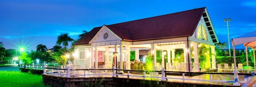 Eco Resort Inn