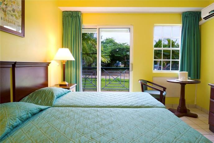Eco Resort Inn
