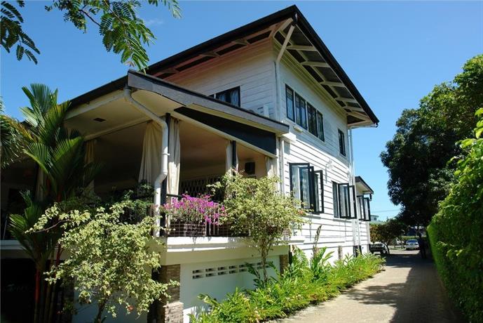 Eco Resort Inn