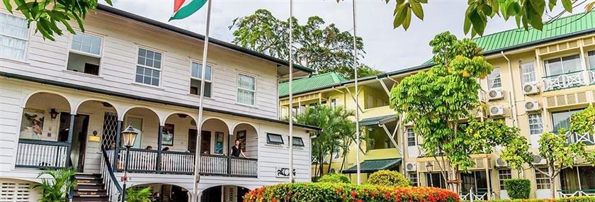 Eco Resort Inn