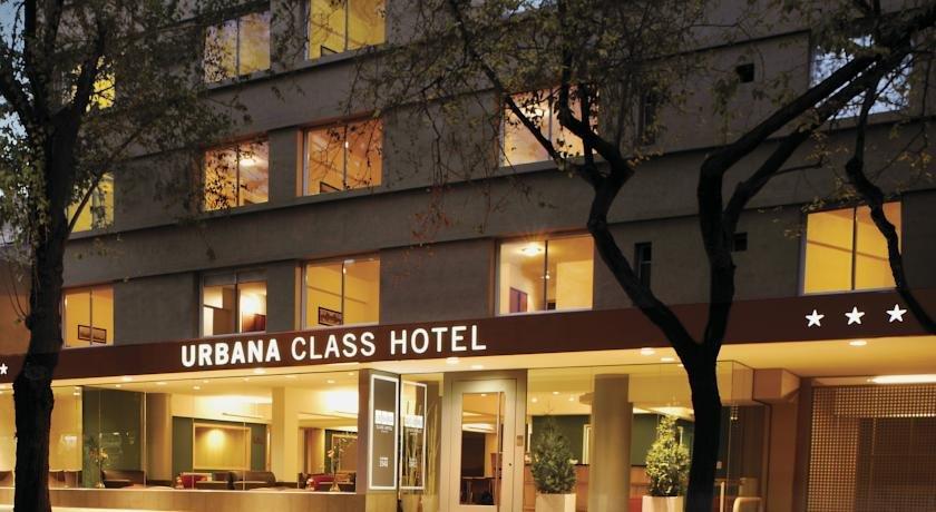 Urbana Class Hotel