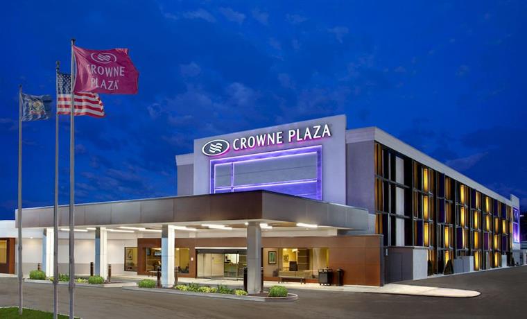 Pittsburgh Plaza Hotel