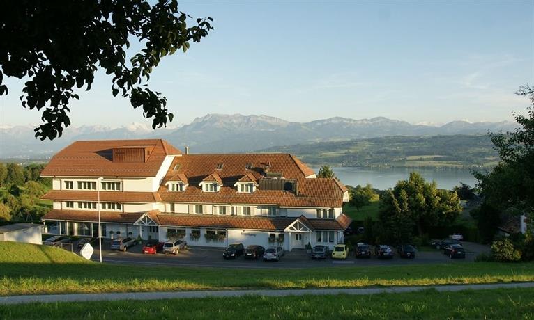 Hotel Restaurant Vogelsang Steinibuhlweiher Switzerland thumbnail