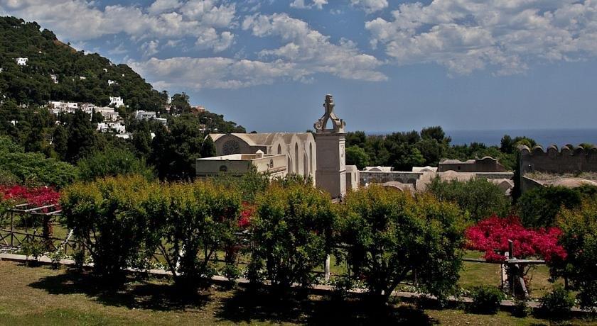 Alle Ginestre Capri B&B