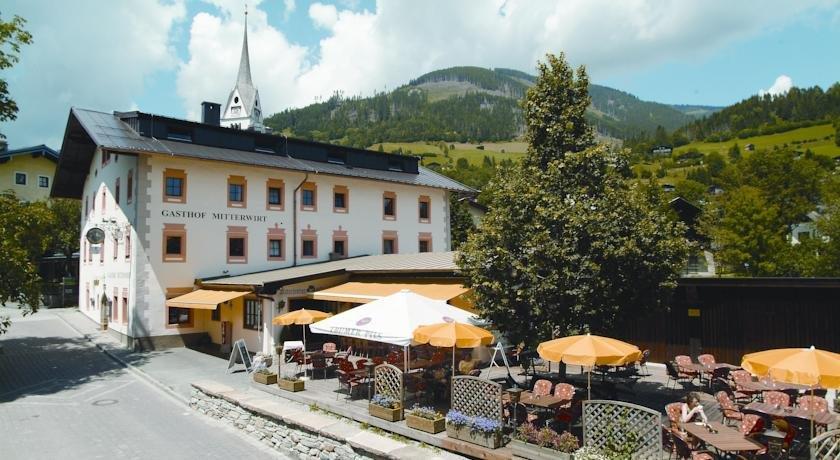 Tauernsuites Mitterwirt by Alps Residence