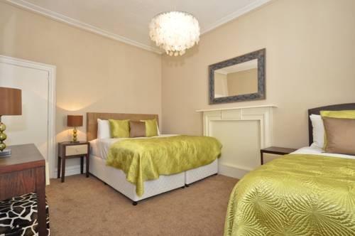 7 Cross Street Boutique Townhouse