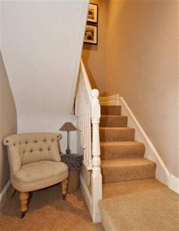7 Cross Street Boutique Townhouse