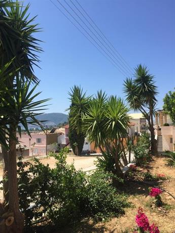 Selefkos Palace