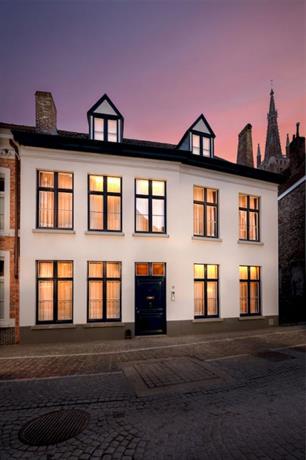 Canalside House - Luxury Guesthouse