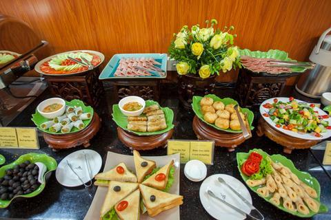 Golden Cyclo Premier Hotel Powered by Fave