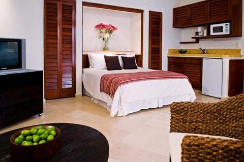 Playa Palms Beach Hotel