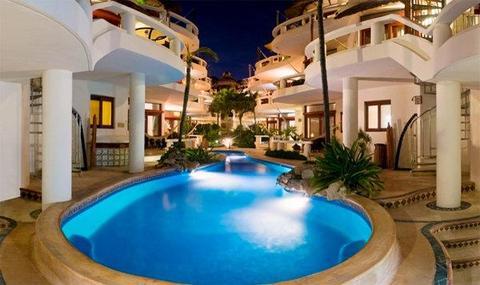 Playa Palms Beach Hotel