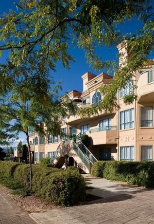 Delta Hotels by Marriott Grand Okanagan Resort The Laurel Packinghouse Canada thumbnail