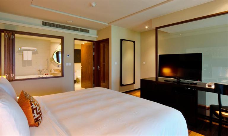 Crowne Plaza Phuket Panwa Beach