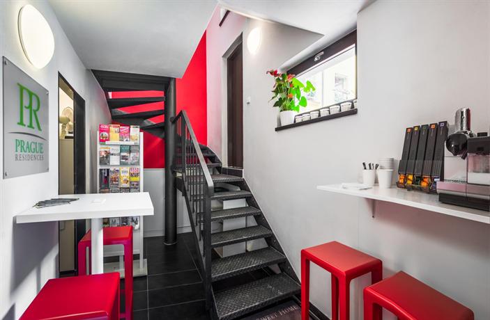 4 Arts Suites