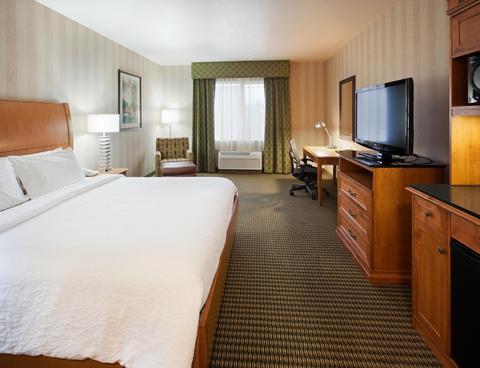 Hilton Garden Inn Bend Compare Deals