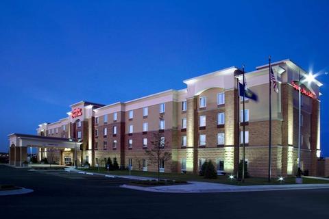 Hampton Inn Suites Omaha Southwest La Vista Compare Deals - 