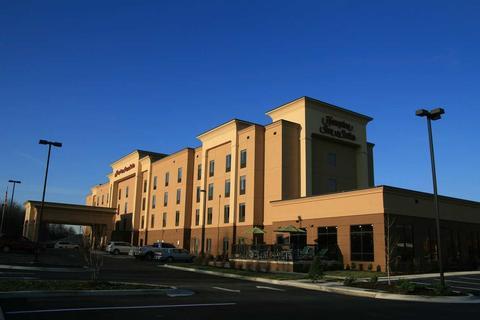 Hampton Inn and Suites Woodstock Virginia