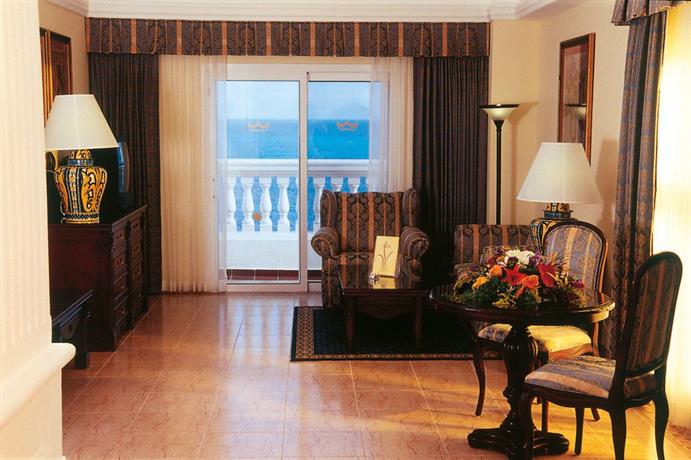 Riu Palace Las Americas, Cancun - Compare Deals Riu Palace Las Americas, Cancun - Compare Deals