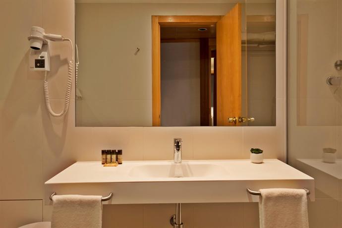 Ramada by Wyndham Lisbon