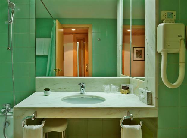 Ramada by Wyndham Lisbon