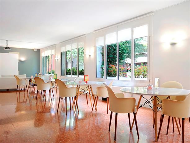 Conference_Room